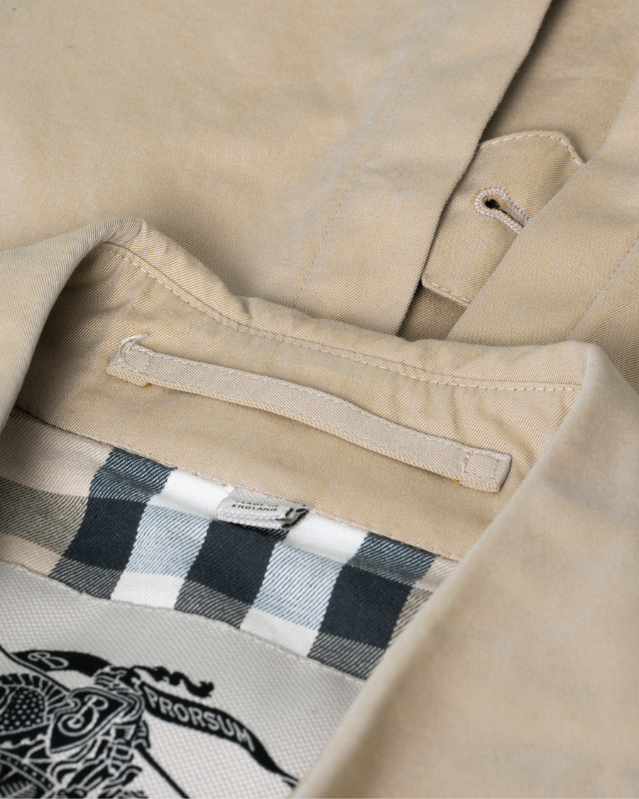 Herr | Burberry Britton Trenchcoat Beige | Pre-owned | Burberry Britton Trenchcoat Beige