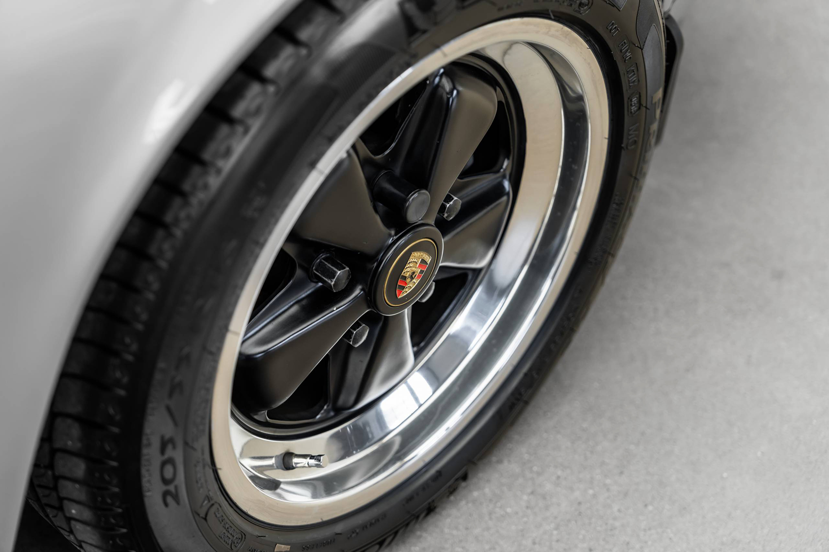 Herr | | Pre-Owned & Vintage Cars | Porsche 911 SC ***SOLD***