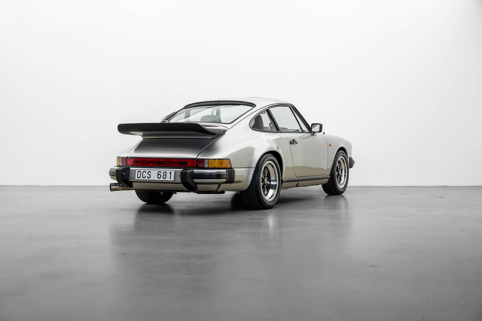 Herr | | Pre-Owned & Vintage Cars | Porsche 911 SC ***SOLD***