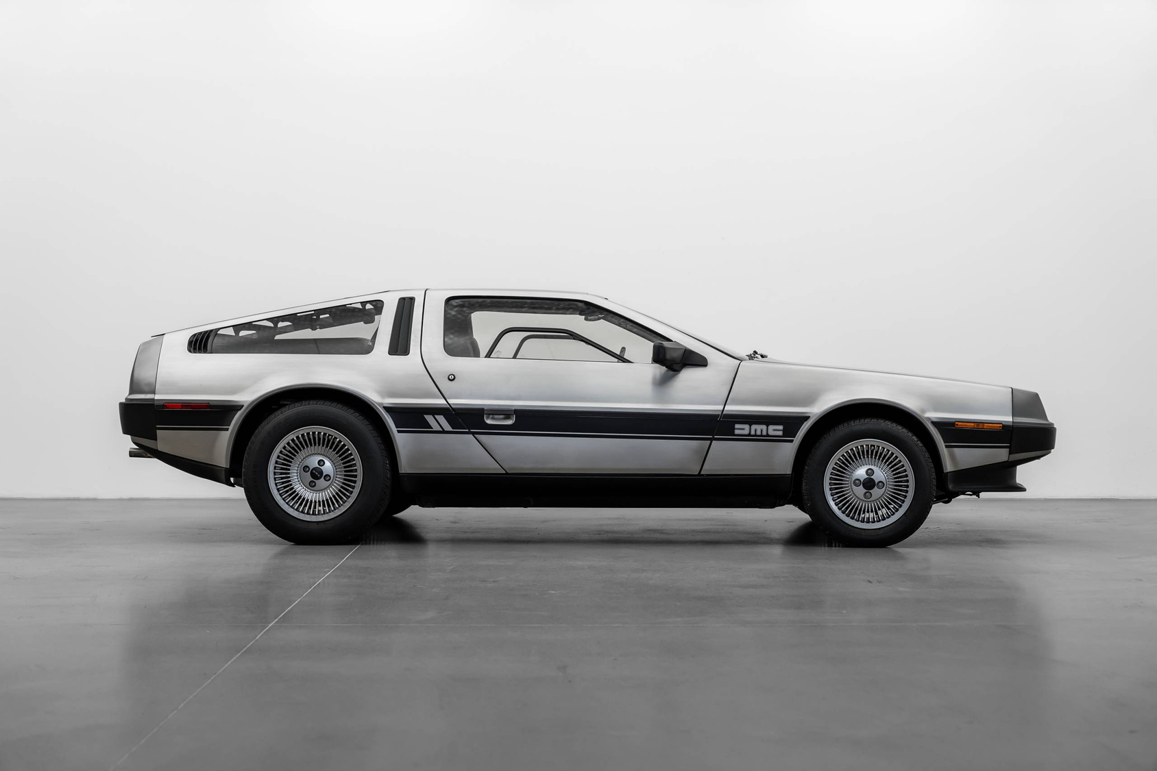 Herr | | Pre-Owned & Vintage Cars | DeLorean DMC-12 ***SOLD***