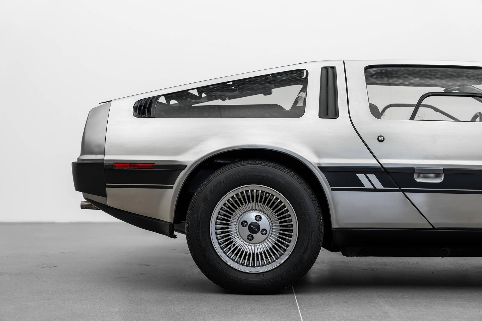Herr | | Pre-Owned & Vintage Cars | DeLorean DMC-12 ***SOLD***