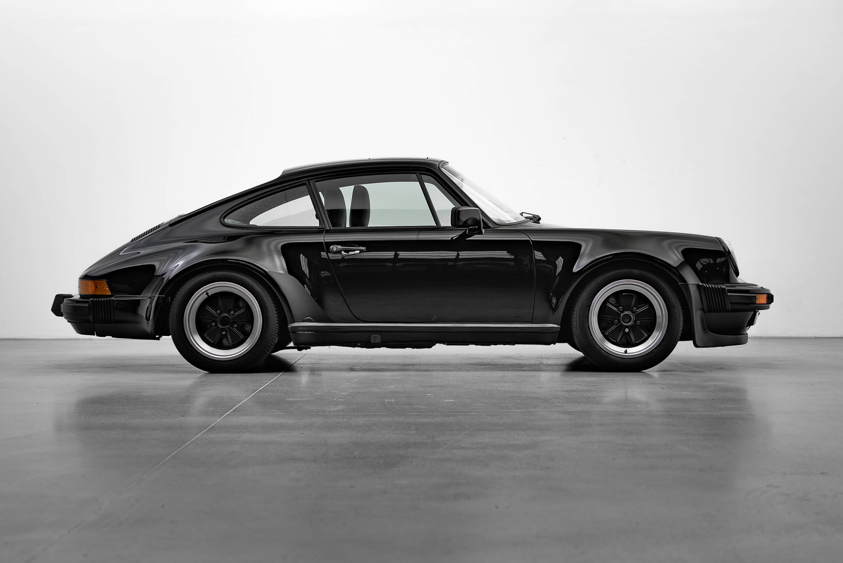 Herr | | Pre-Owned & Vintage Cars | Revive One – WTL Electric