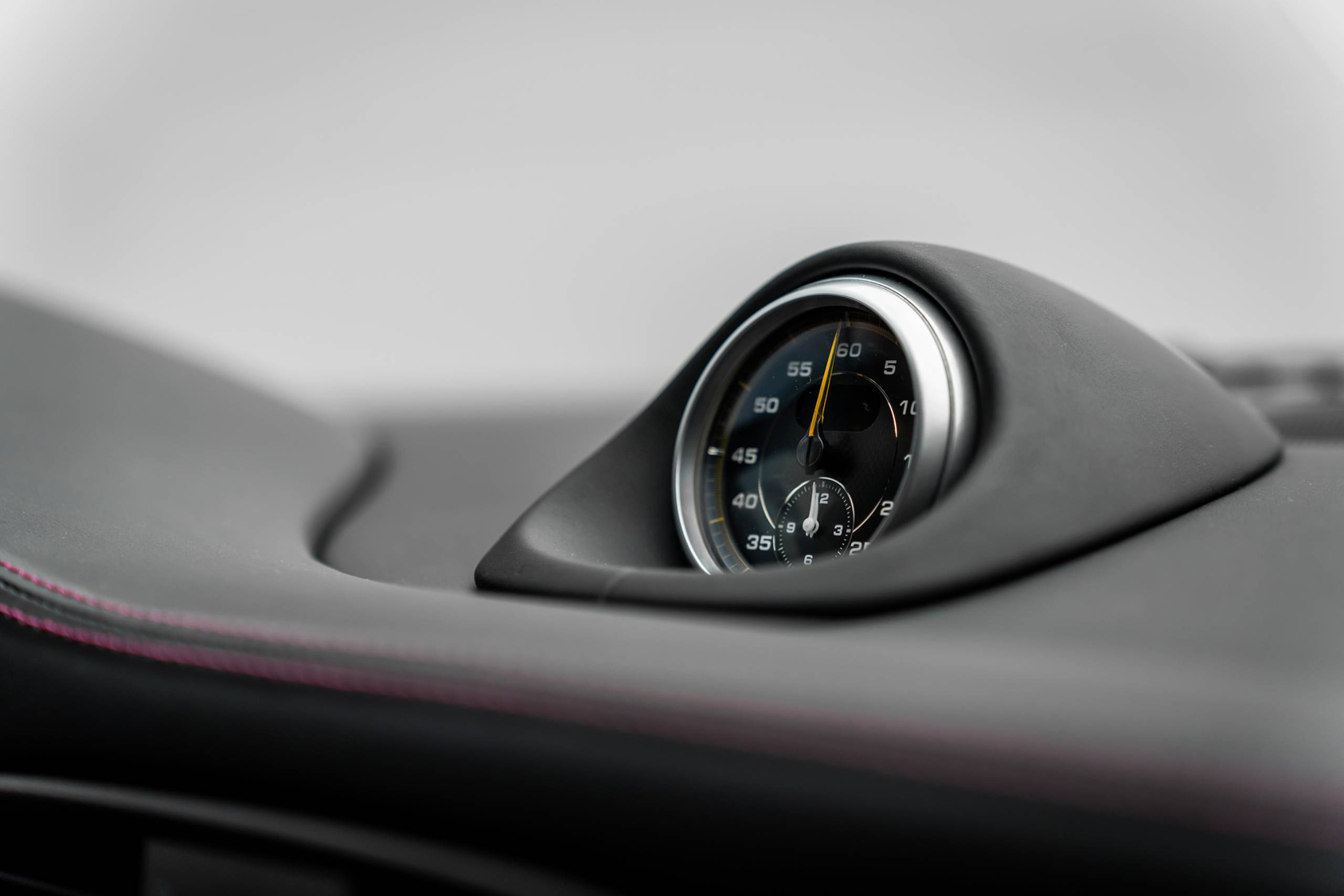 Herr | | Pre-Owned & Vintage Cars | Sport Classic - Modified Porsche 911 GT3