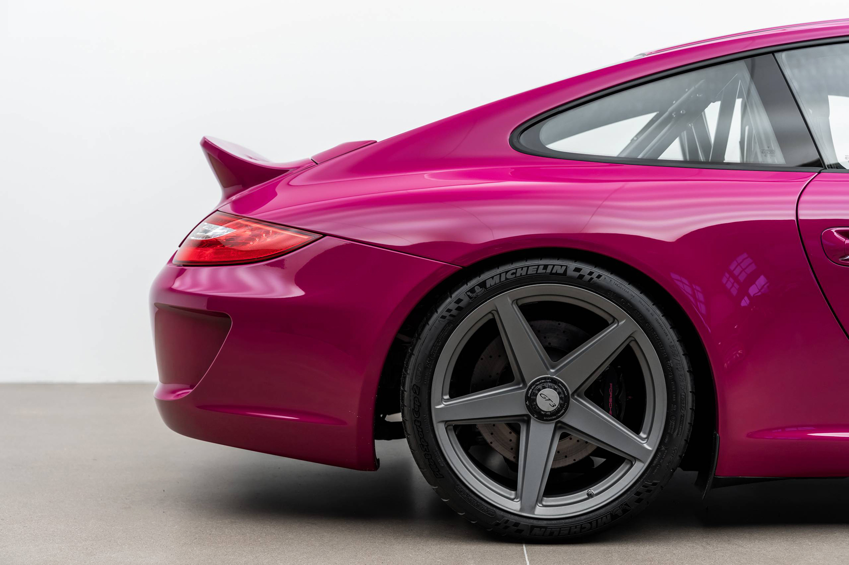 Herr | | Pre-Owned & Vintage Cars | Sport Classic - Modified Porsche 911 GT3