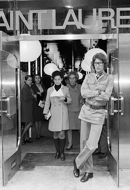 En look vi minns: Yves Saint Laurent öppnar sin första butik i London
