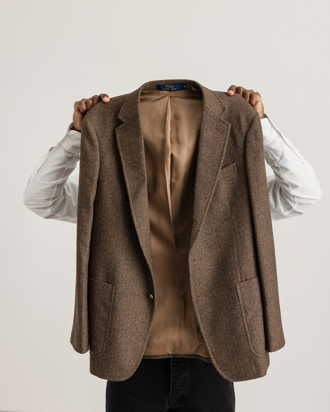 Behind the seams: 7 ways to recognize a high-quality blazer