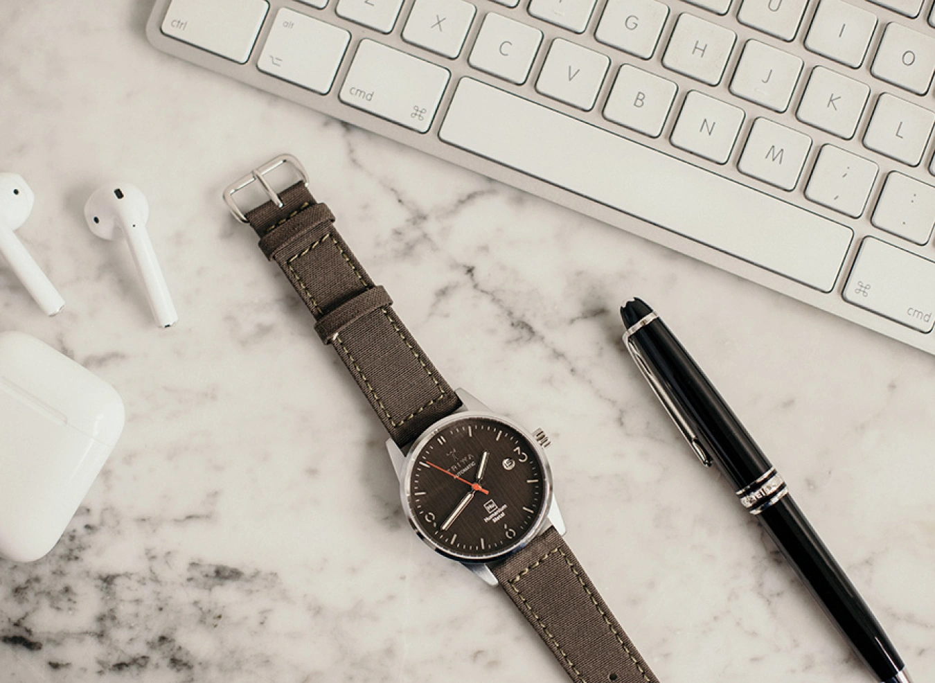 Rannekello testissä: TRIWA Humanium Automatic